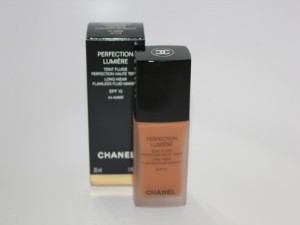 CHANEL-Perfection-Lumiere-Foundation CHANEL-Perfection-Lumiere-Foundation