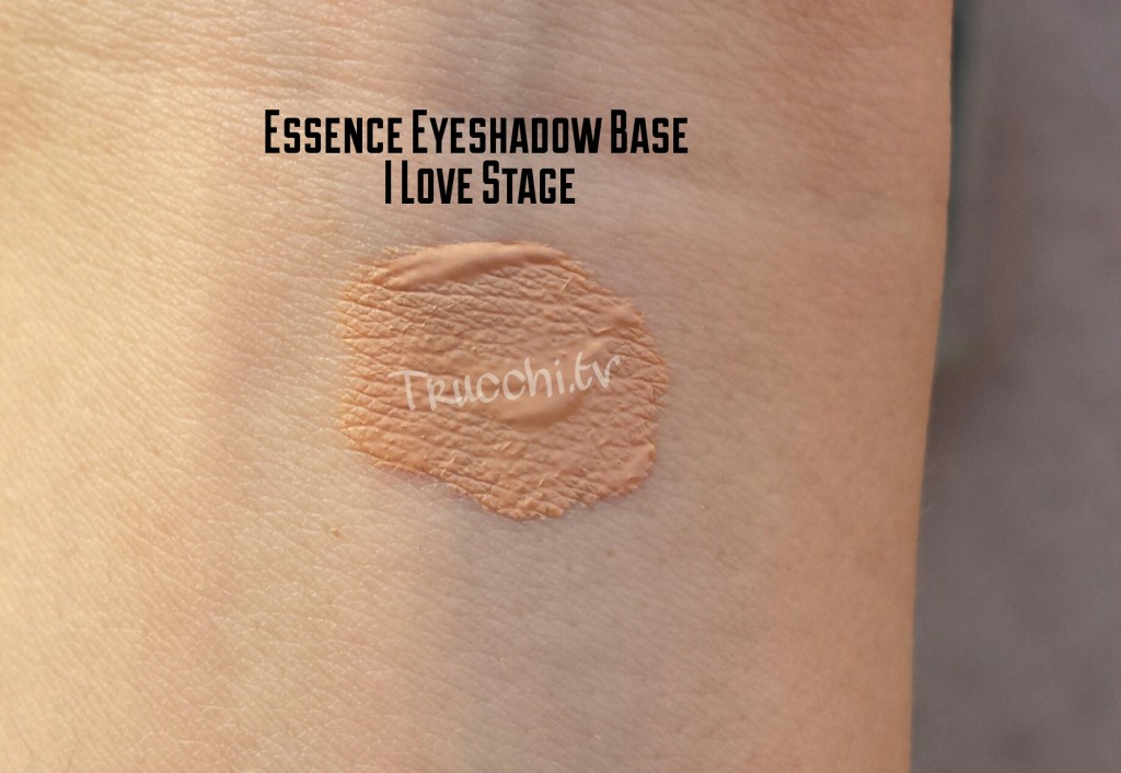 Review Essence eyehshadow base i love stage
