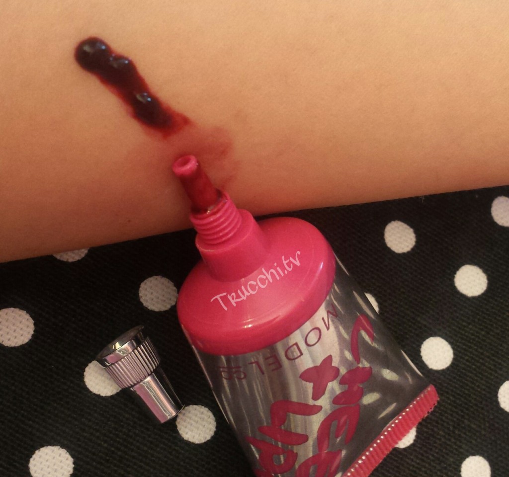 review modelco blush cheek & Lips rosy red 3 review modelco blush cheek & Lips rosy red 3