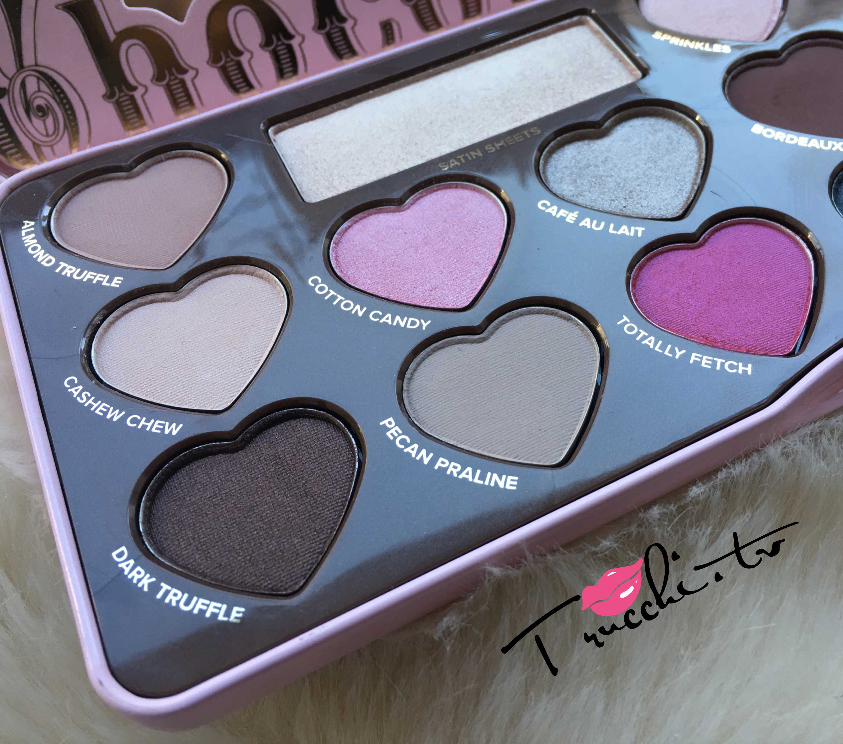 Review-Palette-OmbrettiToo-Faced-Chocolate-Bon-Bons-3