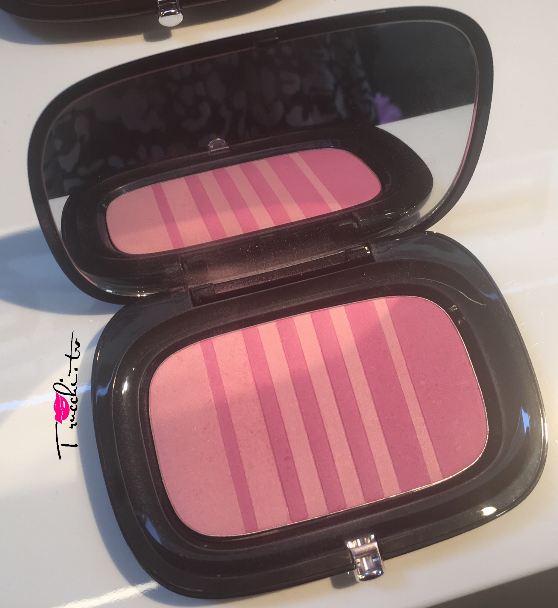Nuovi "Air Blush" Marc Jacobs Beauty Nuovi "Air Blush" Marc Jacobs Beauty