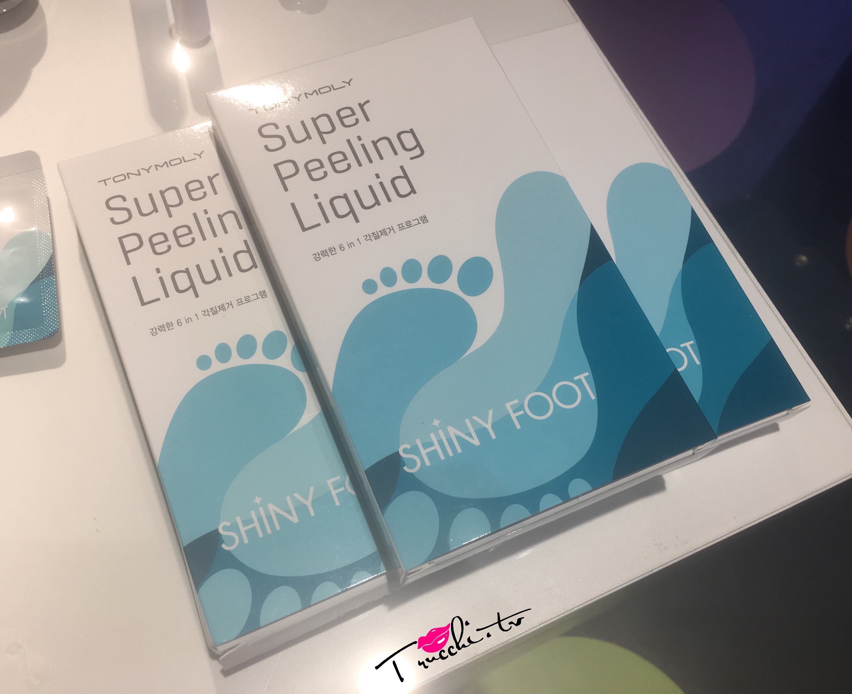 Tony Moly Shiny Foot - Il Super Peeling Liquido Tony Moly Shiny Foot - Il Super Peeling Liquido