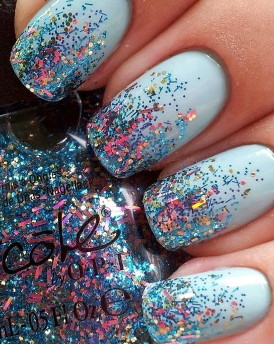 Nail Art Estate 2017 con Glitter Nail Art Estate 2017 con Glitter