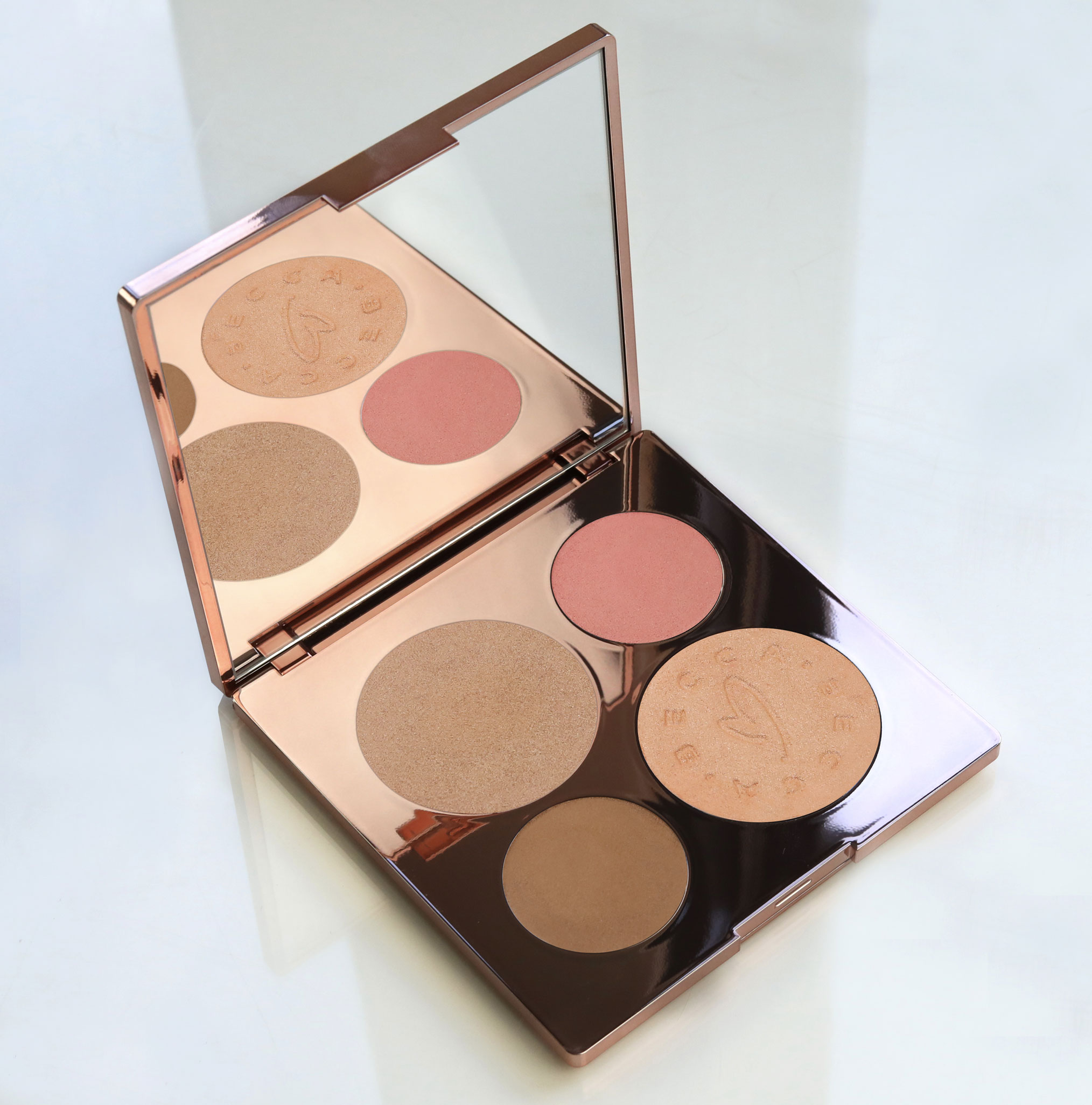 Becca x Chrissy Teigen Glow Face Palette Becca x Chrissy Teigen Glow Face Palette