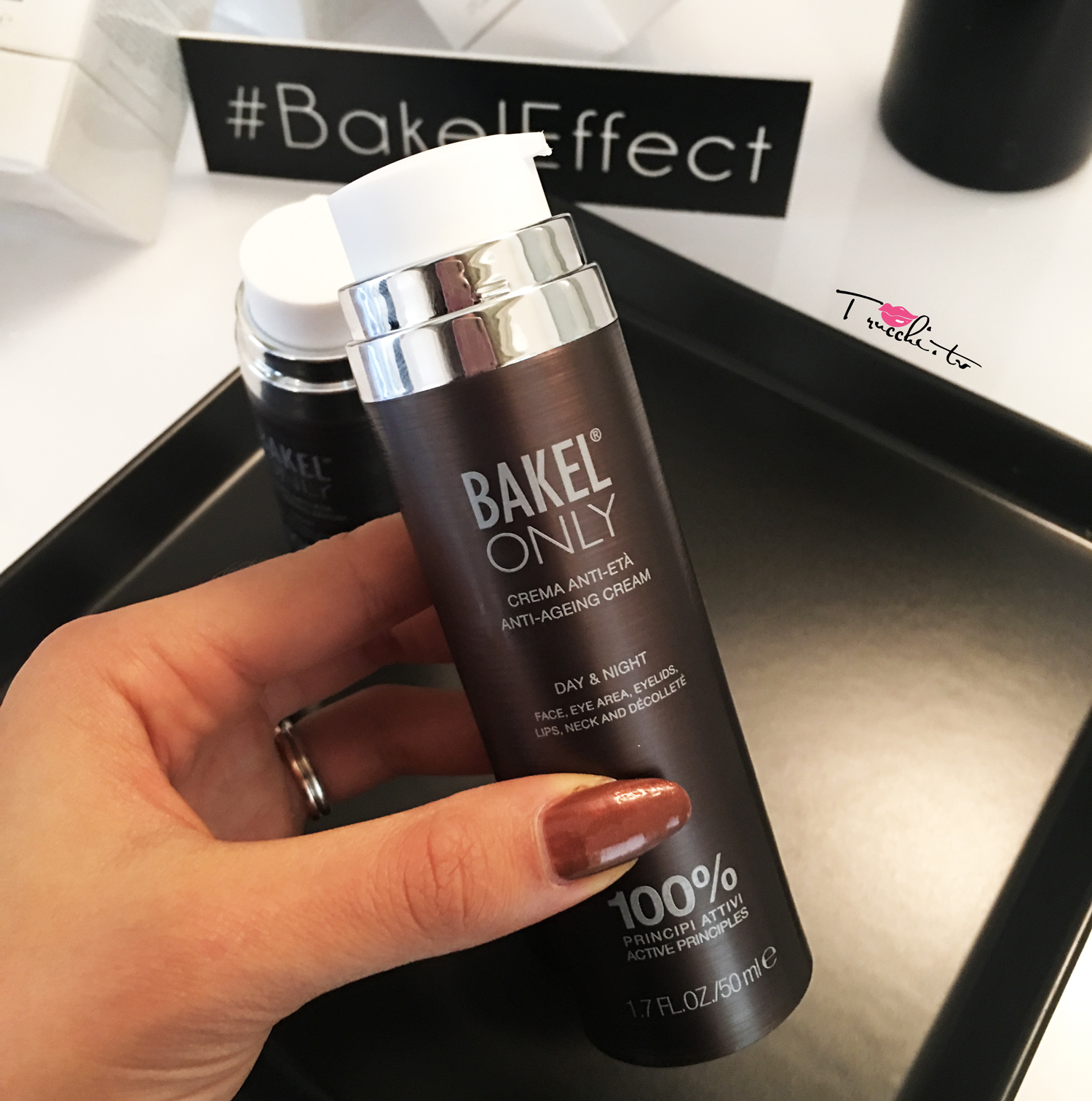 BAKELONLY CREMA ANTI-ETÀ GIORNO E NOTTE BAKELONLY CREMA ANTI-ETÀ GIORNO E NOTTE