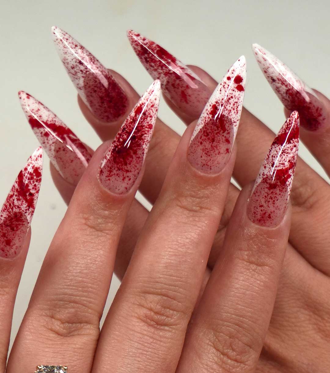 Unghie Halloween sangue Unghie Halloween sangue