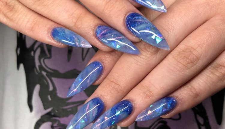 Unghie per Capodanno, tante idee per ispirarsi – galaxy nail11