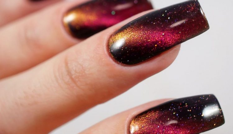 Unghie per Capodanno, tante idee per ispirarsi – galaxy nails 3