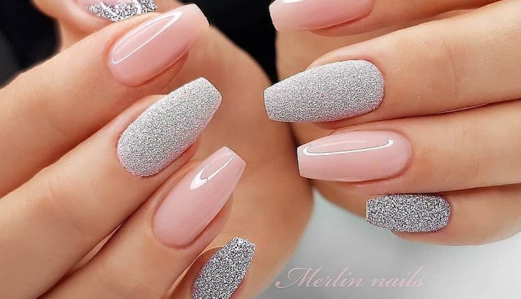 Unghie per Capodanno, tante idee per ispirarsi – unghie glitter15
