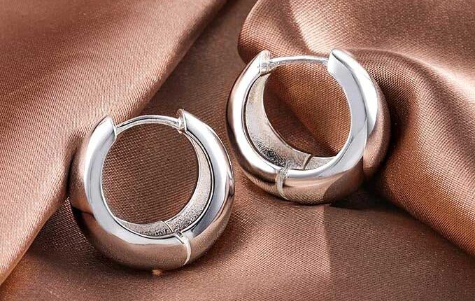 idee-regalo-amiche-natale—orecchini-argento