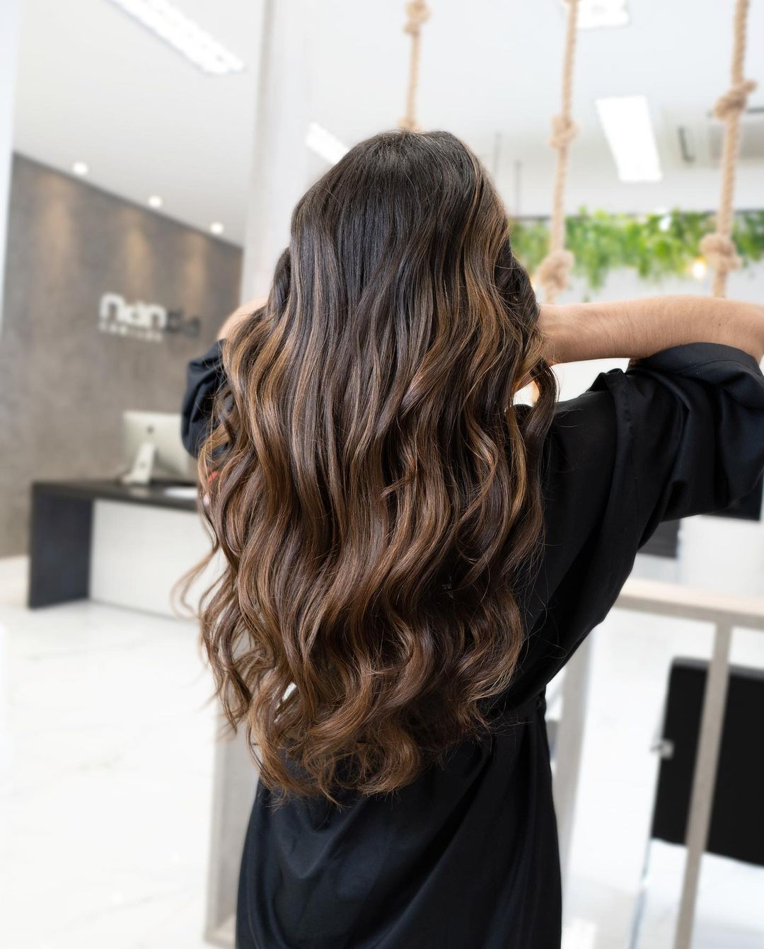 Colore capelli 2021 ecco le sfumature di tendenza - moka cioccolato Colore capelli 2021 ecco le sfumature di tendenza - moka cioccolato