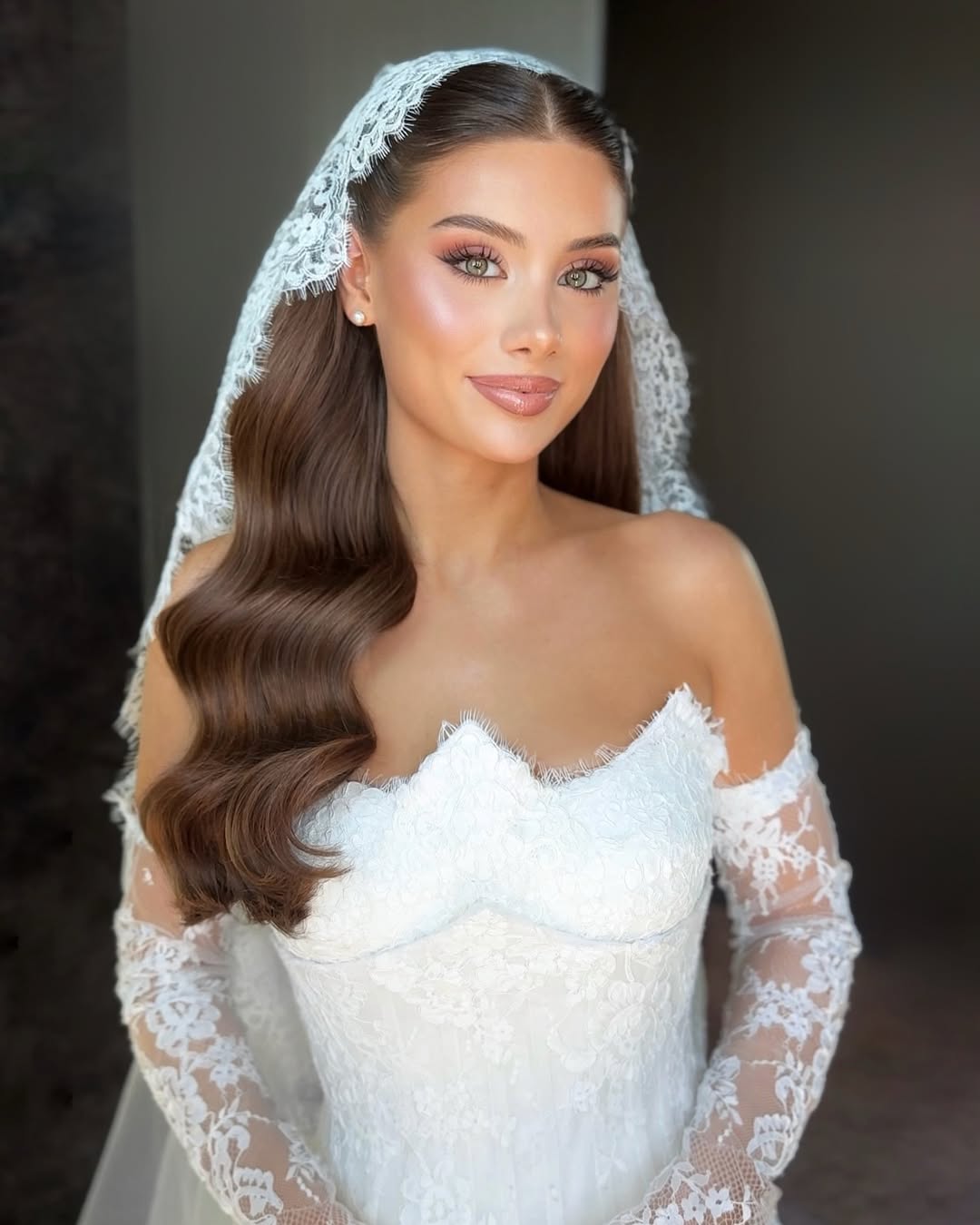 Accocniatura sposa velo Accocniatura sposa velo