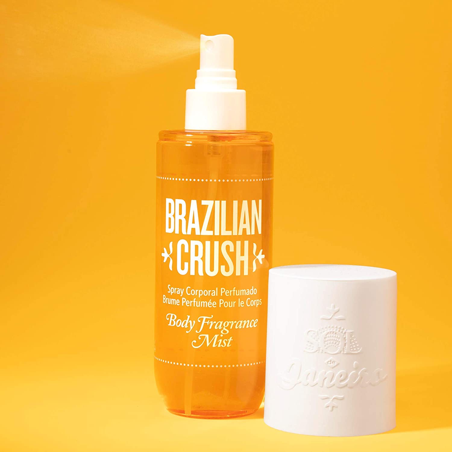 https://trucchi.tv/wp-content/uploads/2021/07/Acqua-profumata-per-il-corpo-come-si-usa-e-quali-sono-le-migliori-Sol-de-Janeiro-Brazilian-Crush-Body-Fragrance-Mist.jpg