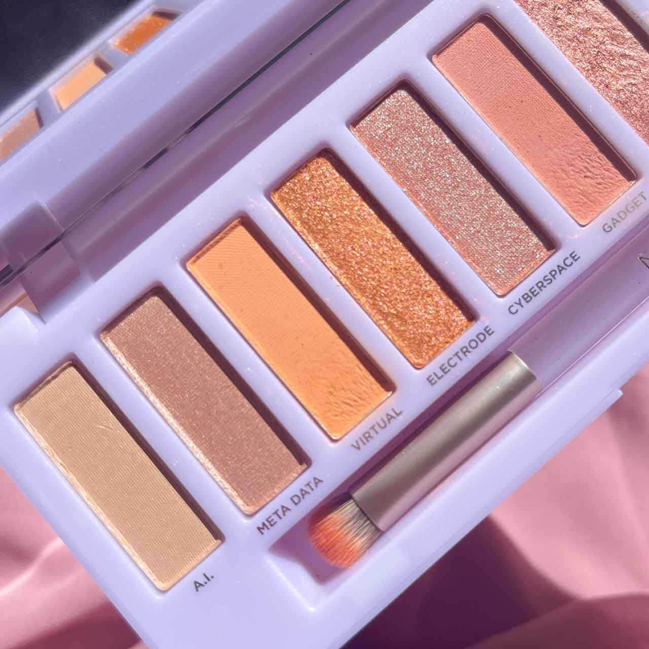 Recensione Palette Urban Decay Naked Cyber Recensione Palette Urban Decay Naked Cyber