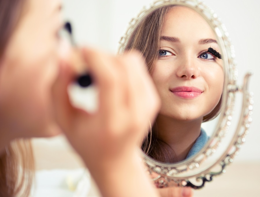 Make-up: Trucco naturale per giovanissime 