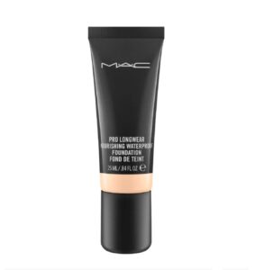 MAC Pro Longwear fondotinta nutriente waterproof MAC Pro Longwear fondotinta nutriente waterproof