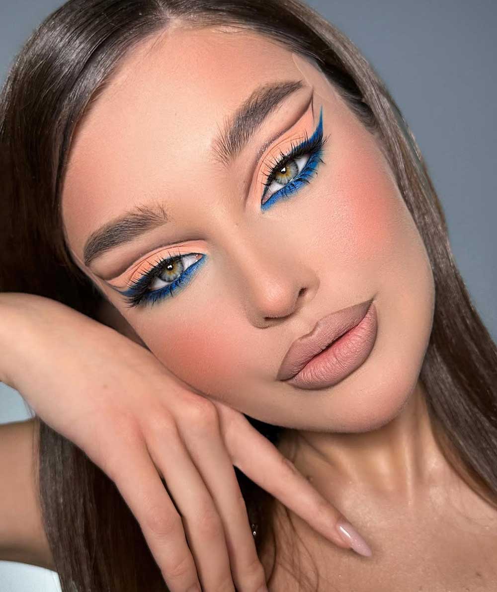 Eyeliner blu Eyeliner blu