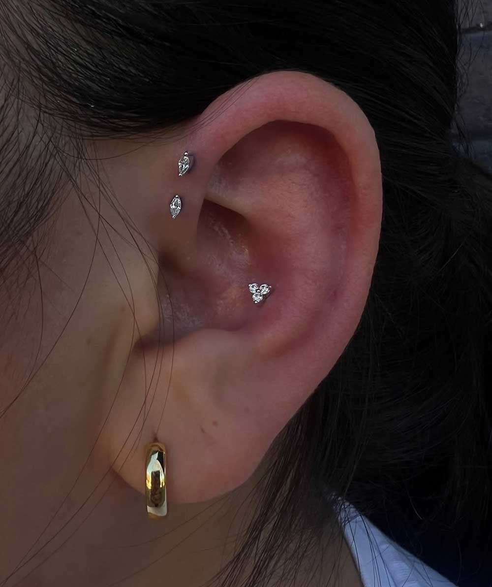 Forward Helix - Piercing alle orecchie Forward Helix - Piercing alle orecchie