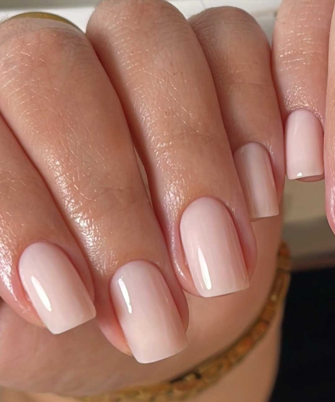 Unghie squoval naturali Unghie squoval naturali