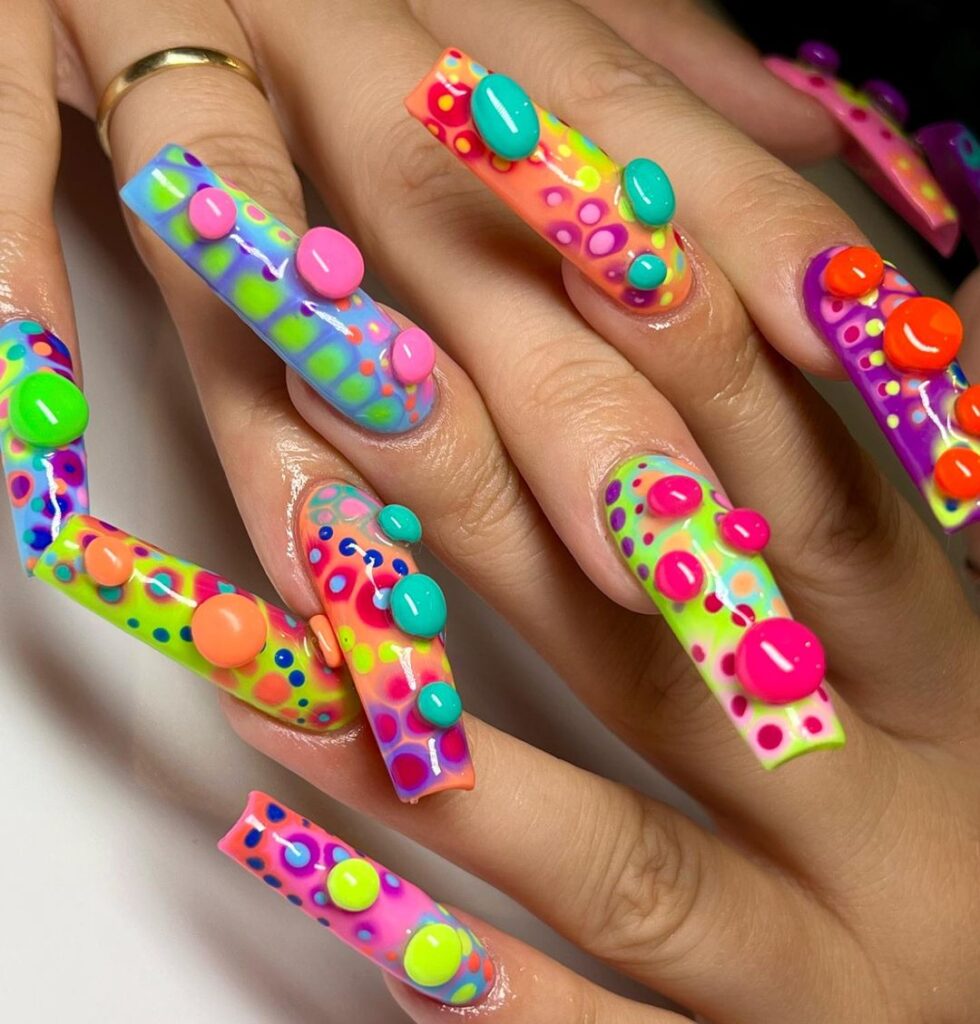 3D NAILS | La tendenza nail art del momento | Trucchi.tv