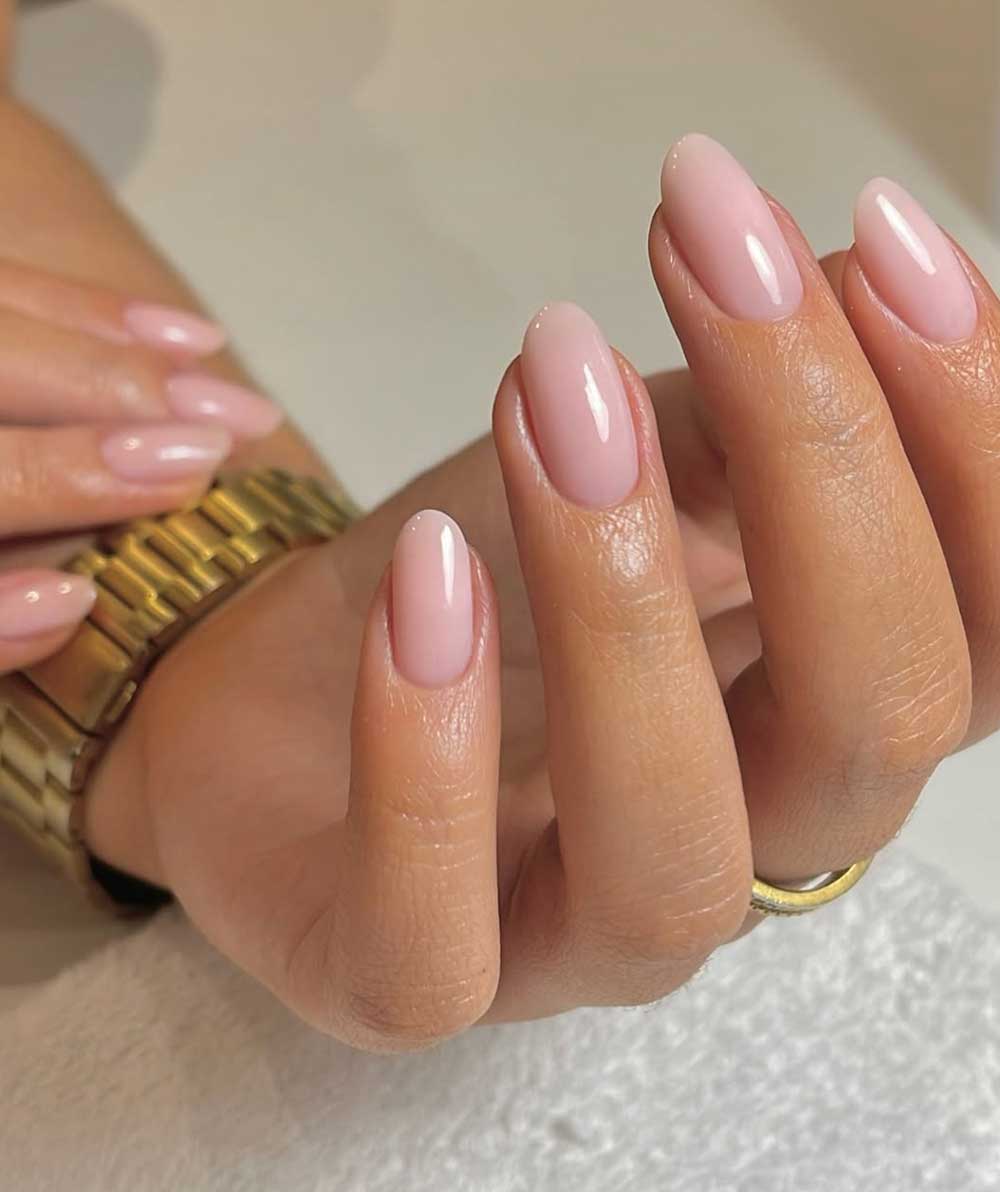 Unghie rosa cipria in gel Unghie rosa cipria in gel