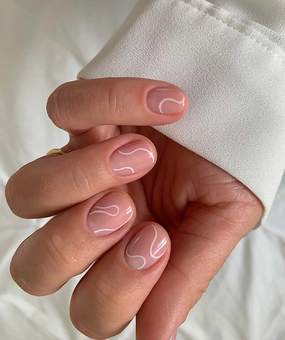 Unghie rosa cipria e bianche Unghie rosa cipria e bianche