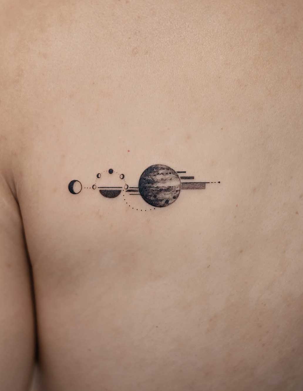 Tatuaggio piccolo uomo Tatuaggio piccolo uomo