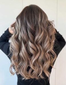 Mesh bionde su capelli castani