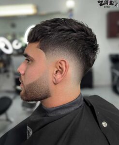 Taglio capelli uomo corti sfumati - Mid Fade