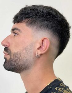Barba corta sfumata Barba corta sfumata