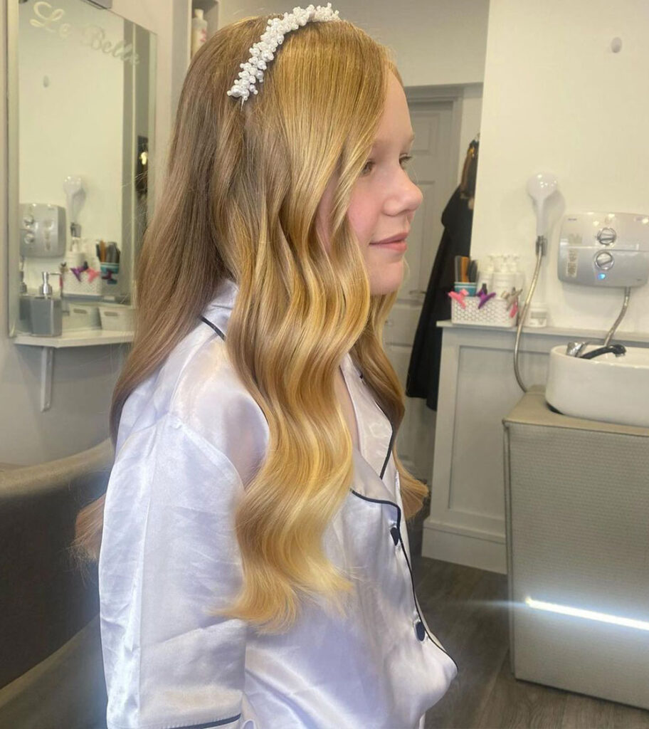 Accessorio per capelli per chignon della Prima Comunione, cerchietto con perle per chignon della Prima Comunione, accessorio per capelli della Prima Comunione, bianco - Italia