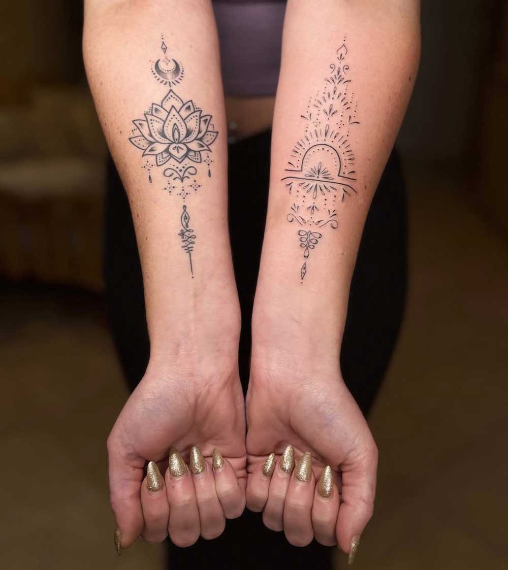 Tatuaggi fiori di loto stilizzati Tatuaggi fiori di loto stilizzati