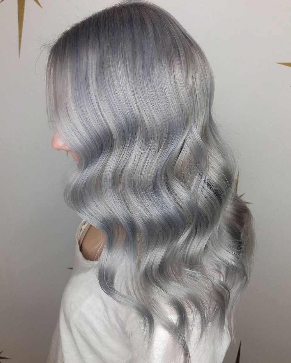 Capelli grigio perla Capelli grigio perla