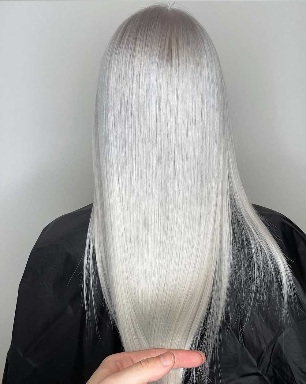 Capelli grigio perla Capelli grigio perla