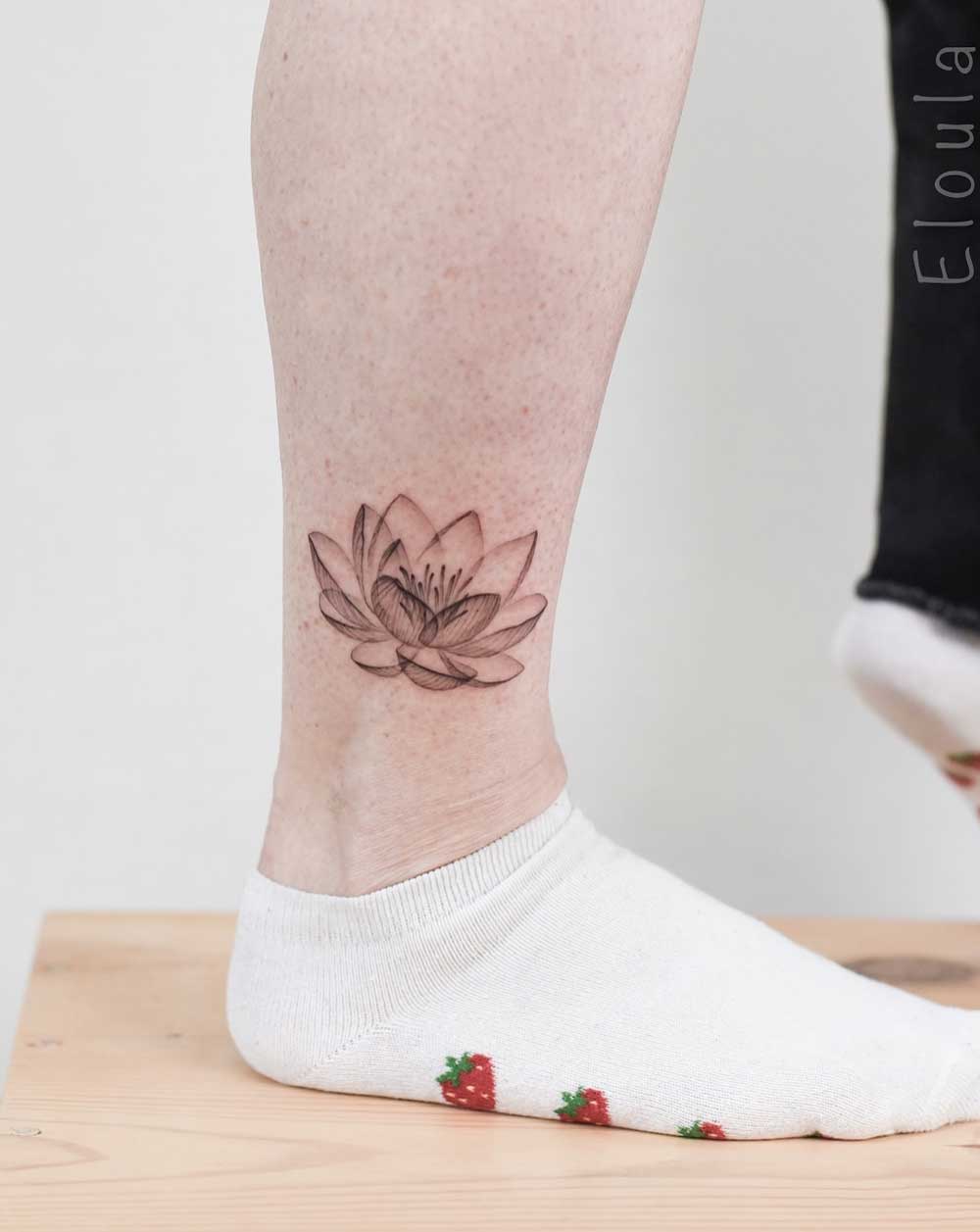 Fiore di loto tattoo Fiore di loto tattoo