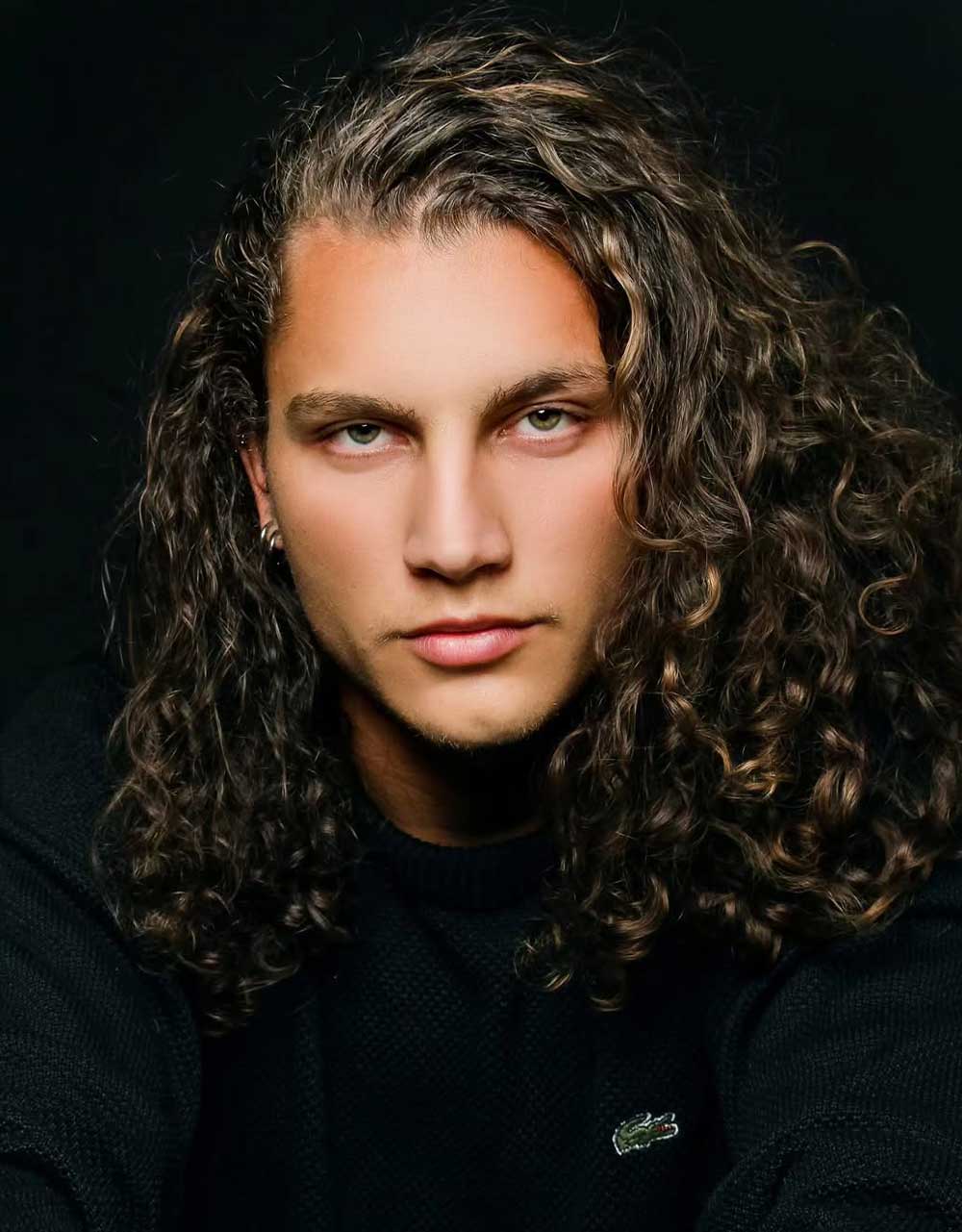Capelli ricci lunghi uomo Capelli ricci lunghi uomo