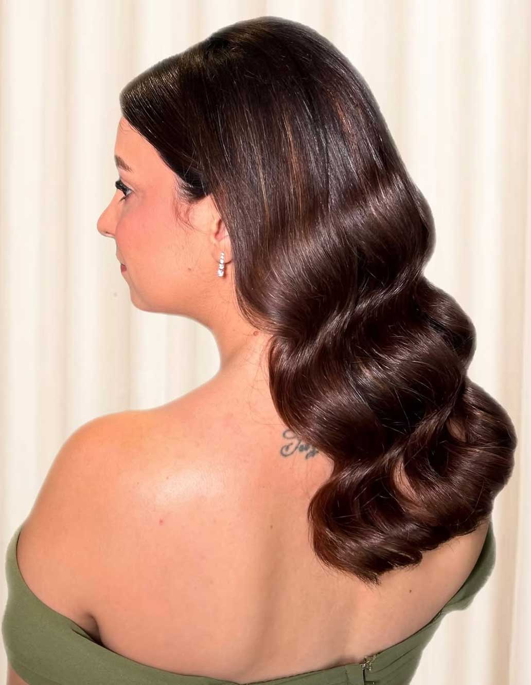 Acconciature cerimonia capelli media lunghezza - Onde Hollywood Acconciature cerimonia capelli media lunghezza - Onde Hollywood